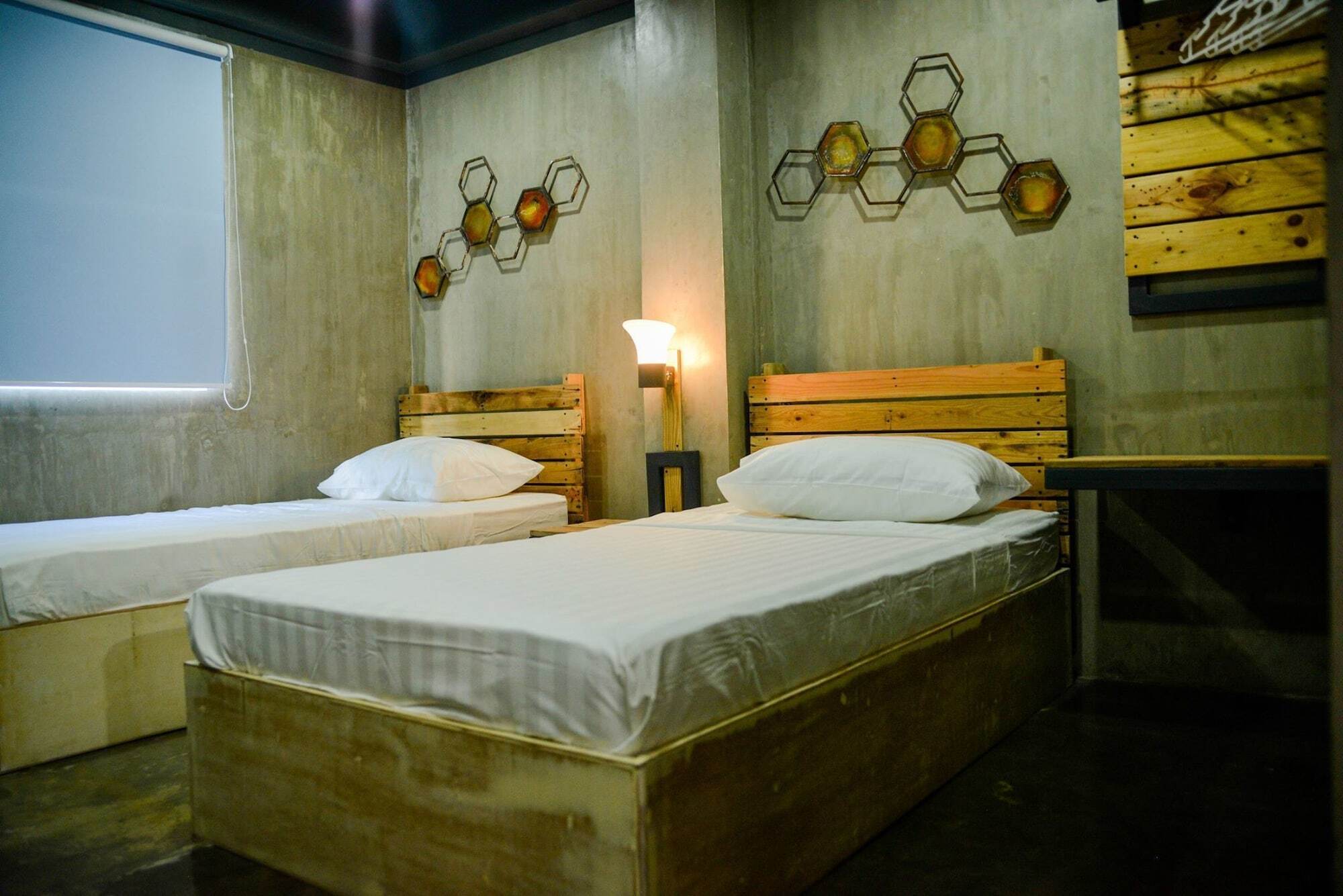 Reddoorz Plus @ Taft North Mandurriao Iloilo City Exteriör bild