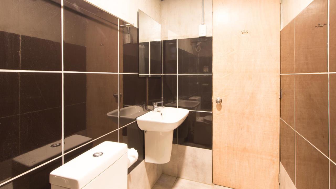 Reddoorz Plus @ Taft North Mandurriao Iloilo City Exteriör bild