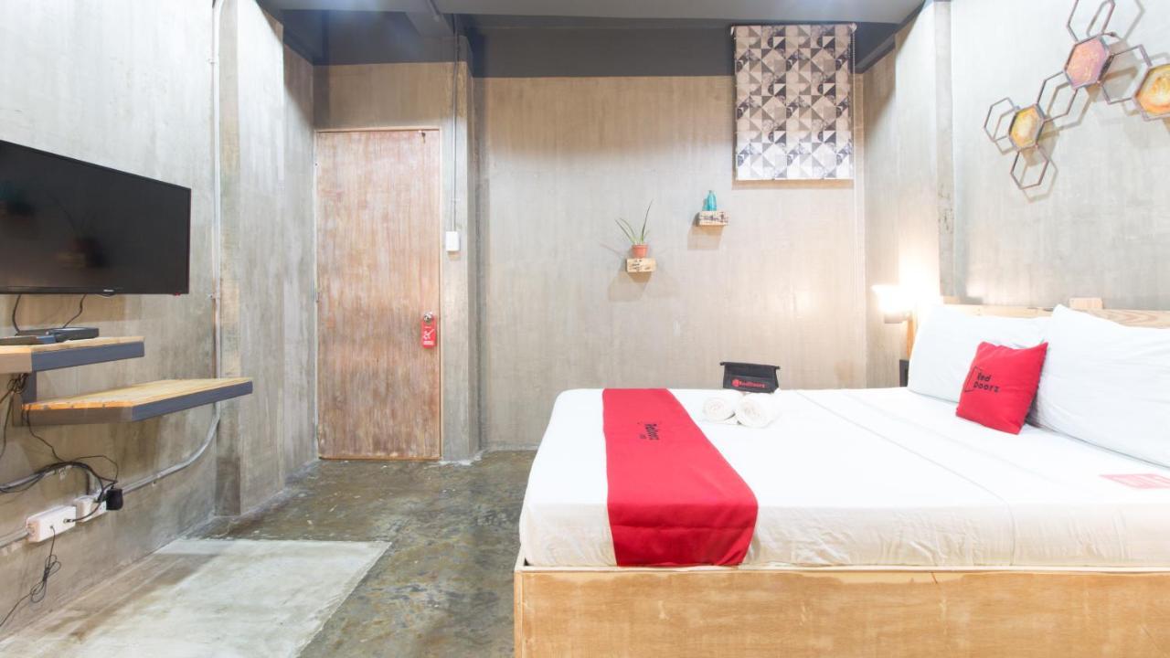 Reddoorz Plus @ Taft North Mandurriao Iloilo City Exteriör bild